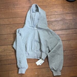 Commense Light Gray Knit Cropped Hoodie